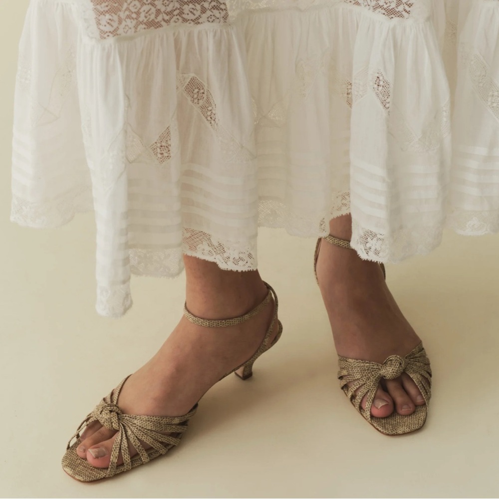 Doen NWT Hepburn sandals